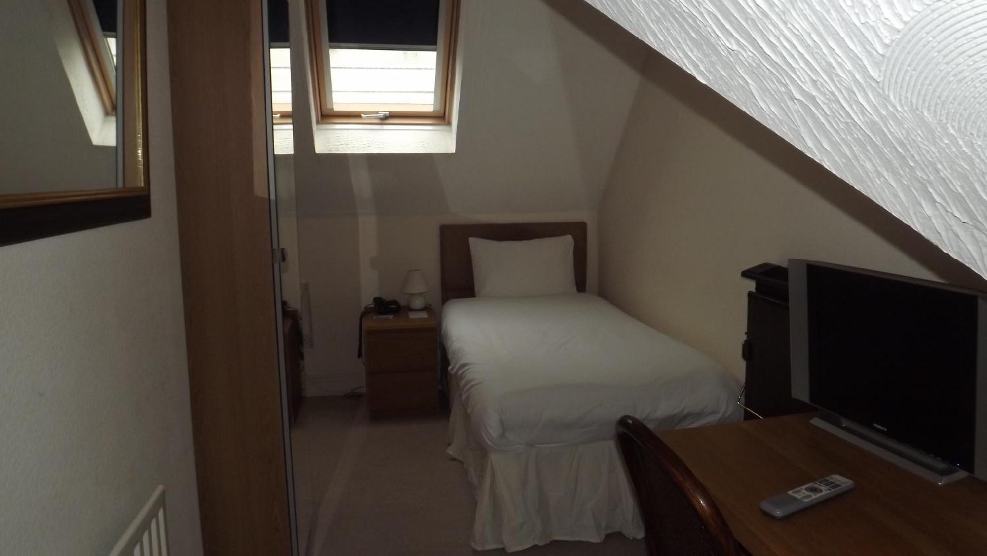 The Peacock Townhouse Hotel Kenilworth - Warwick Δωμάτιο φωτογραφία