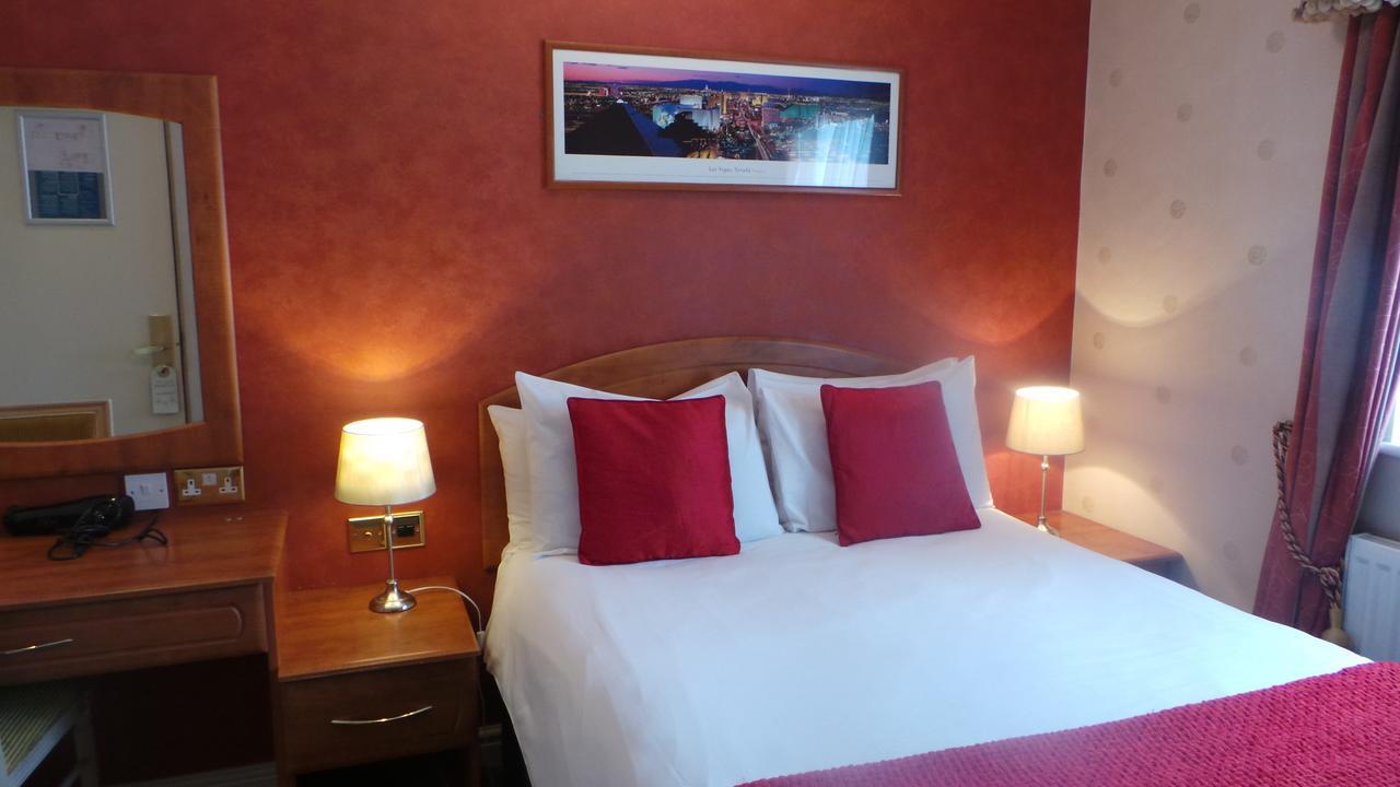 The Peacock Townhouse Hotel Kenilworth - Warwick Εξωτερικό φωτογραφία